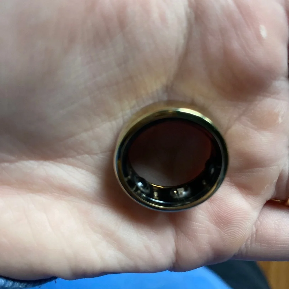 Oura Ring size 9 Gen3 Gold Horizon